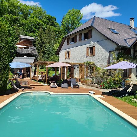 L'Oree Des Bornes-Appartement Avec Piscine Évires Zewnętrze zdjęcie
