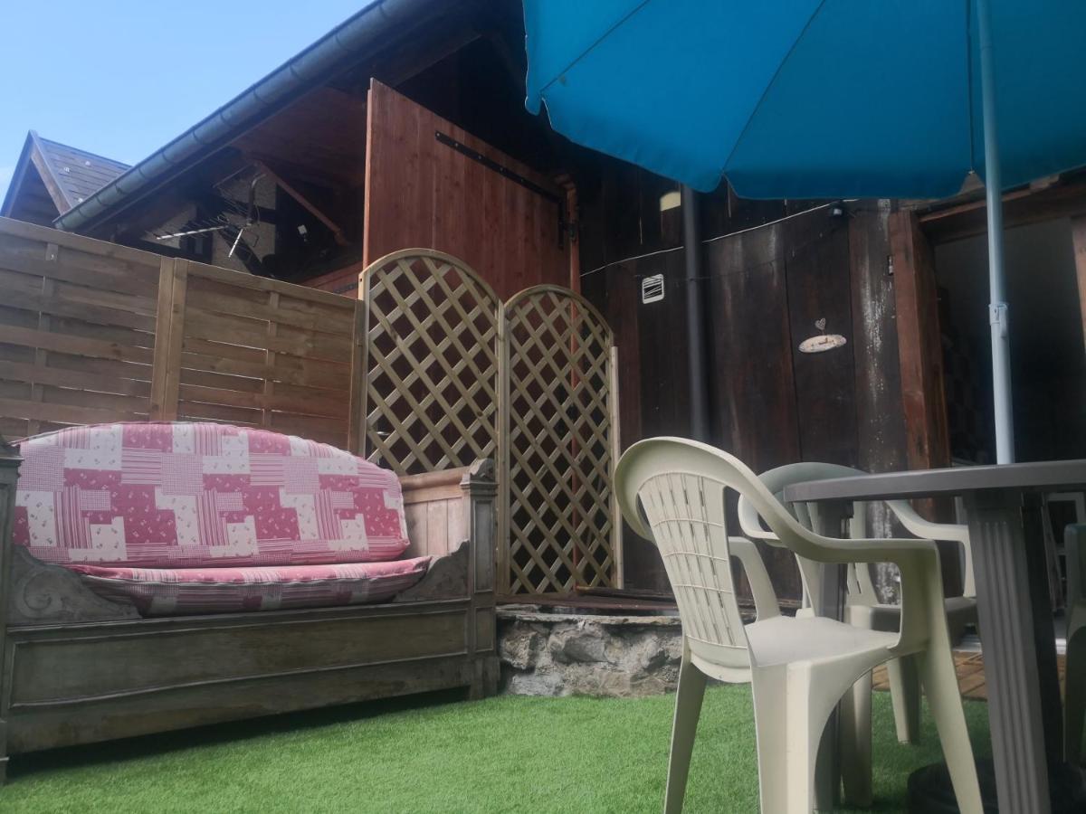 L'Oree Des Bornes-Appartement Avec Piscine Évires Zewnętrze zdjęcie